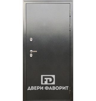 металлическая дверь с терморазрывом окрашена цинкогрунтом цвета металлик